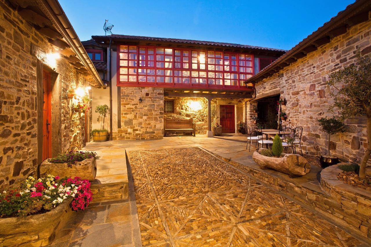 Pensjonat Via Avis Santa Catalina de Somoza Zewnętrze zdjęcie